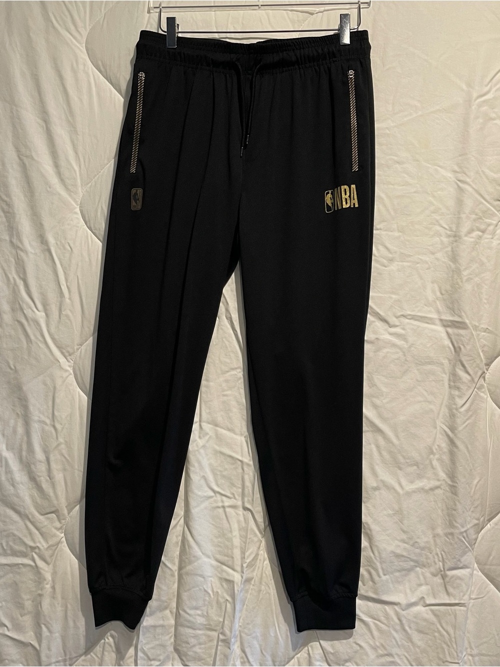 NBA Men's Black Performance Jogger Pants Large Black & Gold Pockets Drawstring